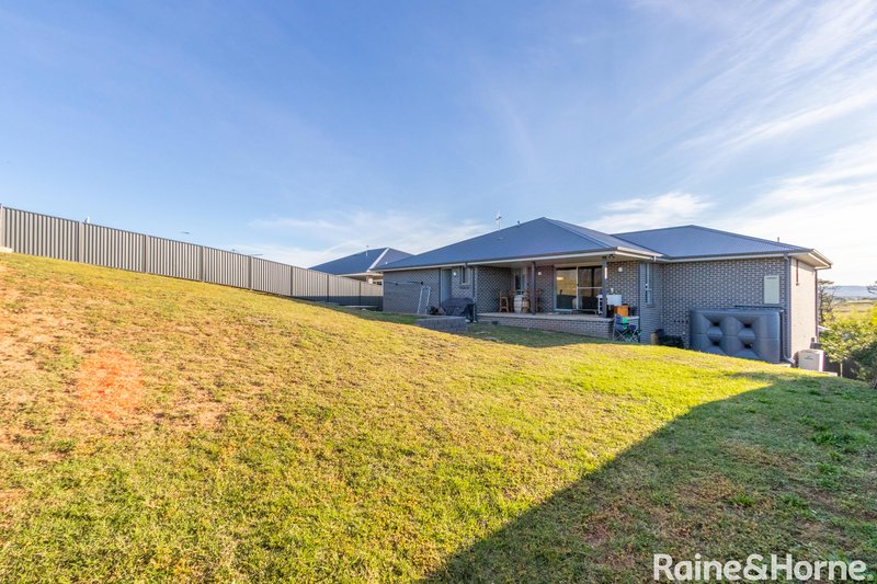 Photo - 51 James Barnet Drive, Kelso NSW 2795 - Image 13