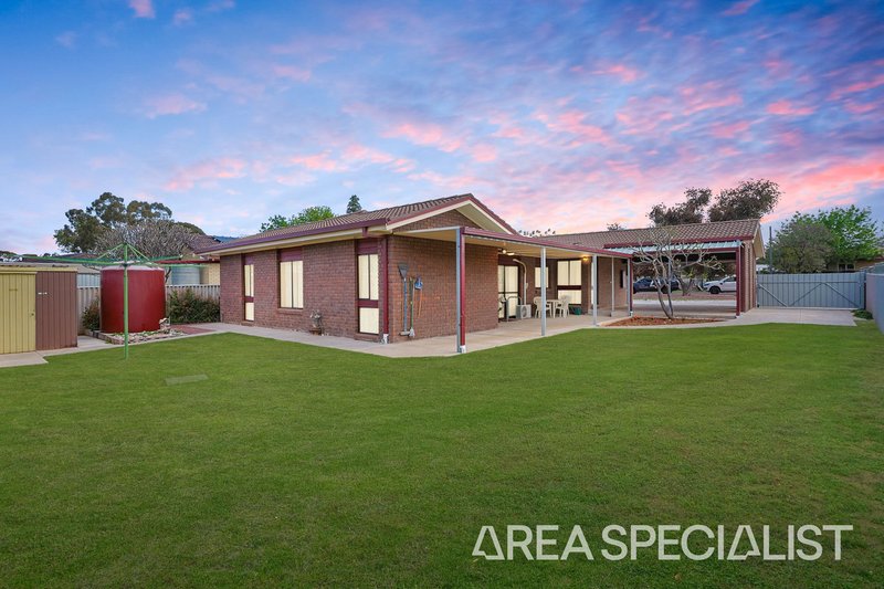 Photo - 51 Jamieson Avenue, Red Cliffs VIC 3496 - Image 4