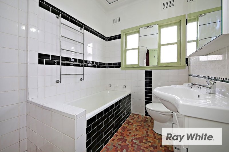 Photo - 51 Jellicoe Street, Lidcombe NSW 2141 - Image 5