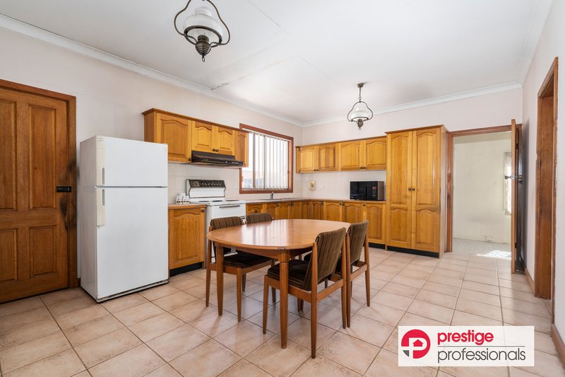 Photo - 51 Junction Road, Moorebank NSW 2170 - Image 4