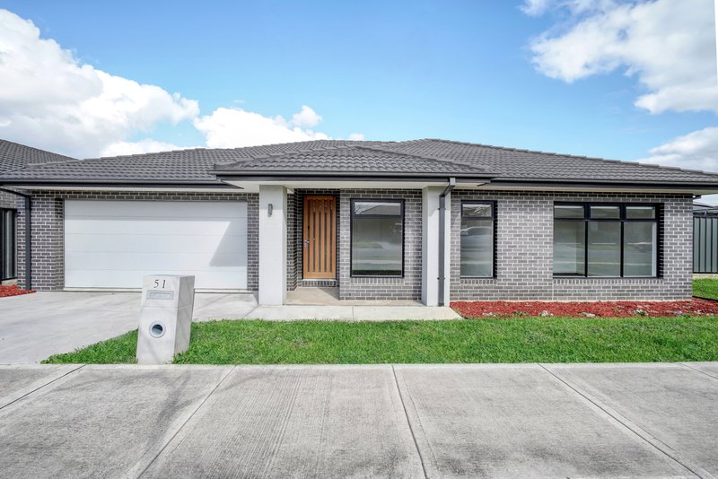 51 Kangaroo Road, Craigieburn VIC 3064