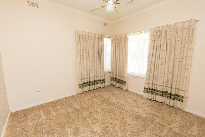 Photo - 51 Keam Street, Mildura VIC 3500 - Image 2