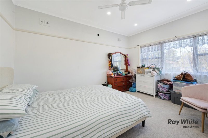 Photo - 51 Knight Street, Lansvale NSW 2166 - Image 9