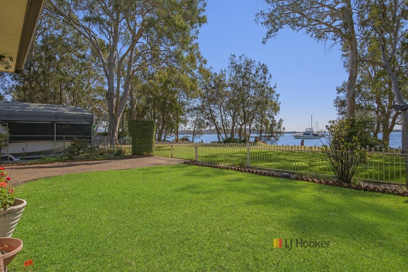 51 Kullaroo Road, Summerland Point NSW 2259