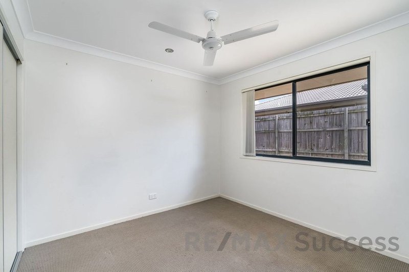 Photo - 51 Kurrawa Crescent, Glenvale QLD 4350 - Image 7