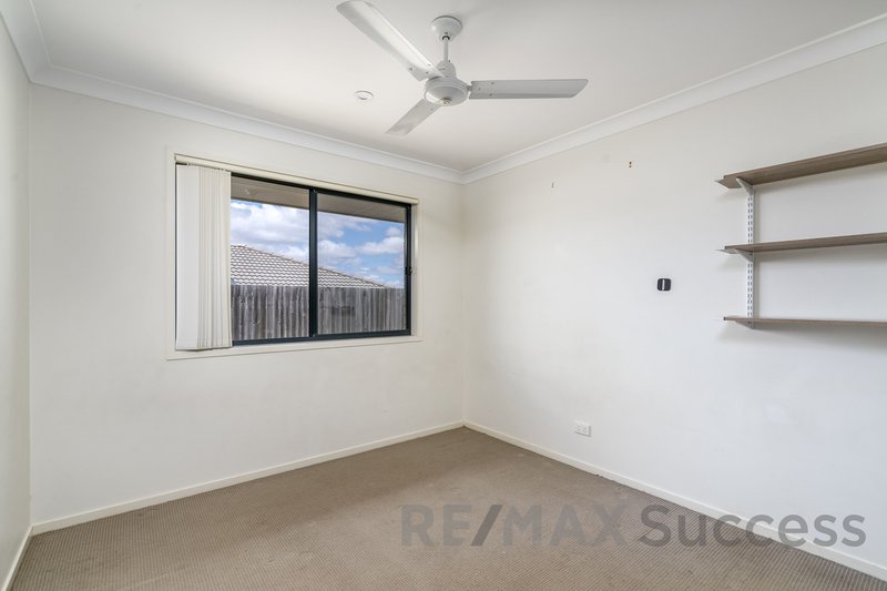 Photo - 51 Kurrawa Crescent, Glenvale QLD 4350 - Image 8