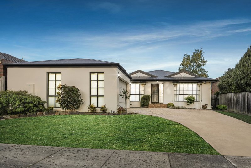 51 Lakewood Drive, Knoxfield VIC 3180