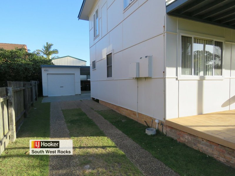 Photo - 51 Landsborough Street, South West Rocks NSW 2431 - Image 12