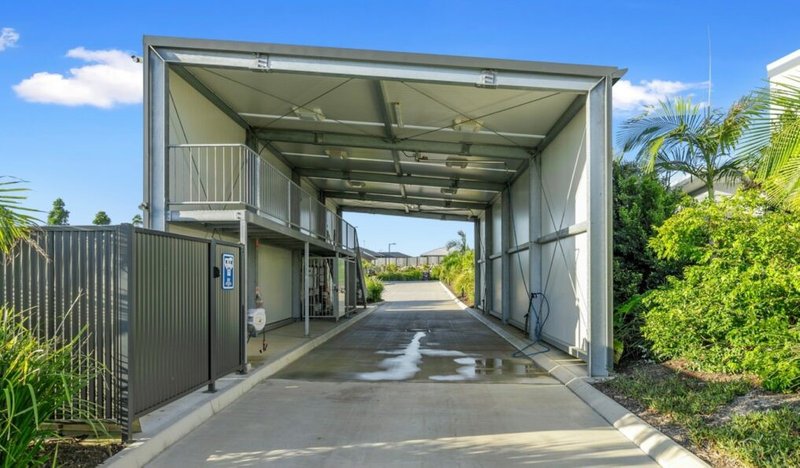 Photo - 5/1 Latitude Boulevard, Nikenbah QLD 4655 - Image 19