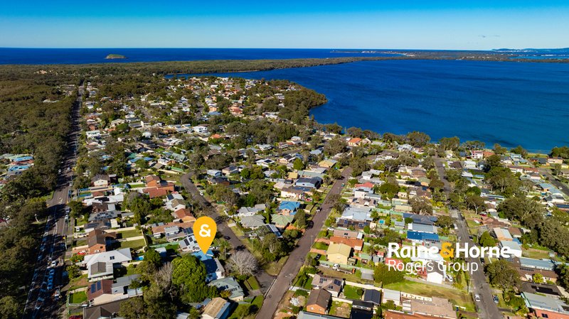 Photo - 51 Lauren Avenue, Lake Munmorah NSW 2259 - Image 9