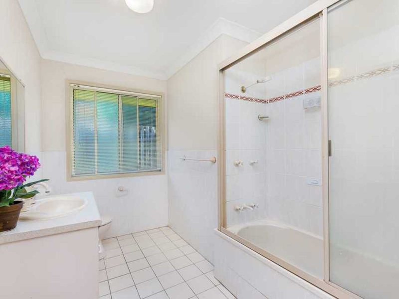 Photo - 51 Leviathan Drive, Mudgeeraba QLD 4213 - Image 7