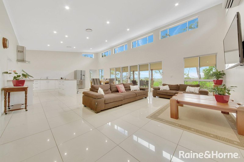 Photo - 51 Lincoln James Drive, Burua QLD 4680 - Image 2