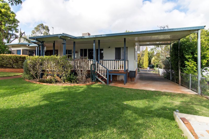 Photo - 51 Long Street, Rangeville QLD 4350 - Image 1