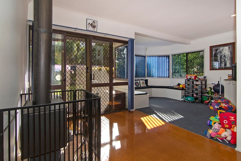 Photo - 51 Long Street, Rangeville QLD 4350 - Image 5