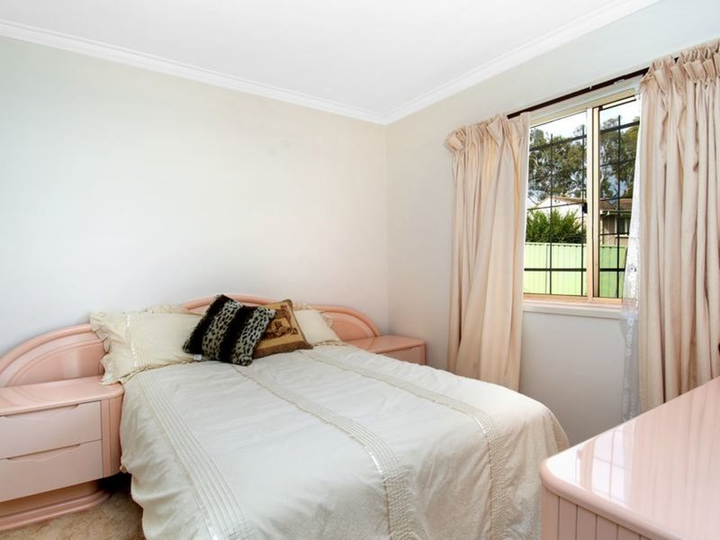 Photo - 51 Macgillivray Street, Yarralumla ACT 2600 - Image 5