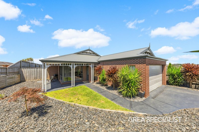 51 Manikato Drive, Drouin VIC 3818