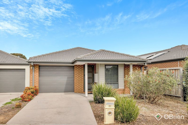 Photo - 51 Mantello Drive, Werribee VIC 3030 - Image