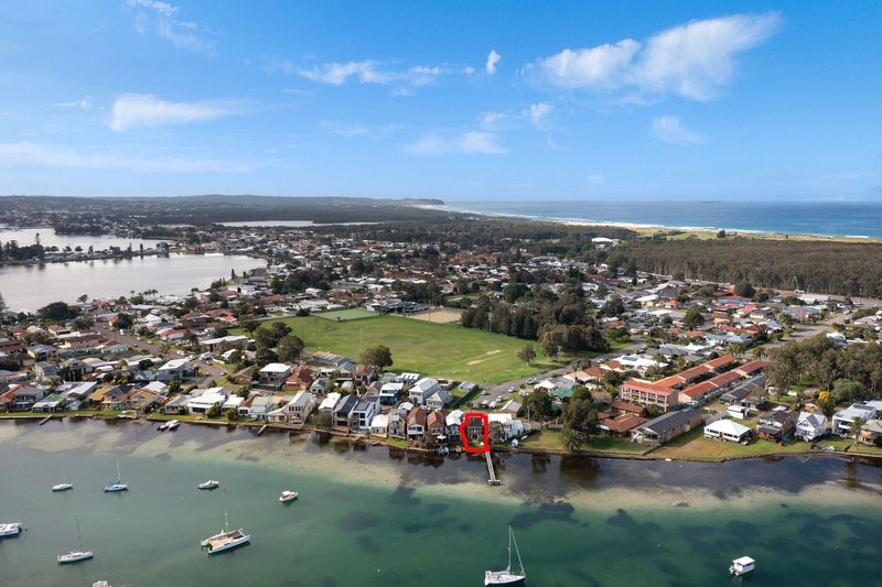 Photo - 51 Marks Parade, Marks Point NSW 2280 - Image 9