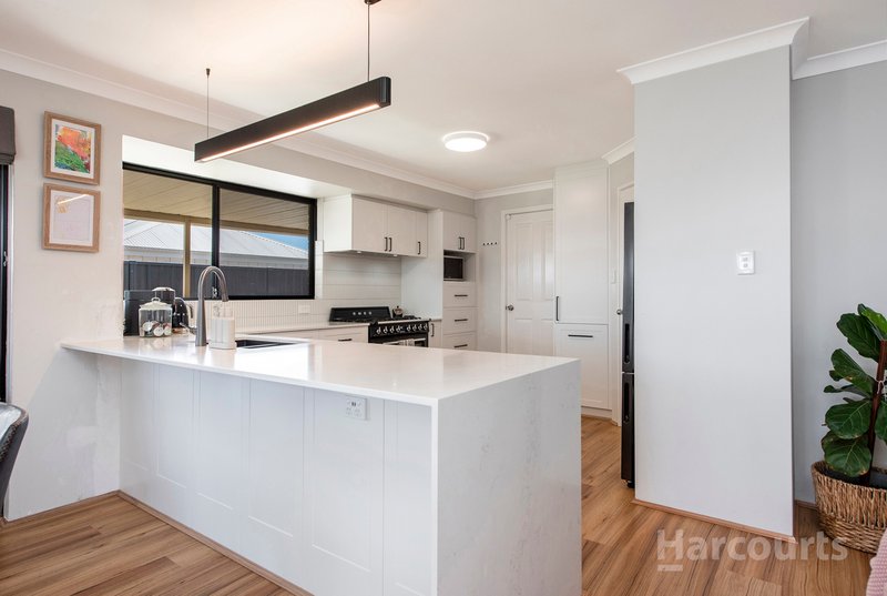 Photo - 51 Marlin Way, Singleton WA 6175 - Image 11