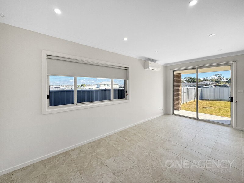 Photo - 51 Matchless Avenue, Goulburn NSW 2580 - Image 16