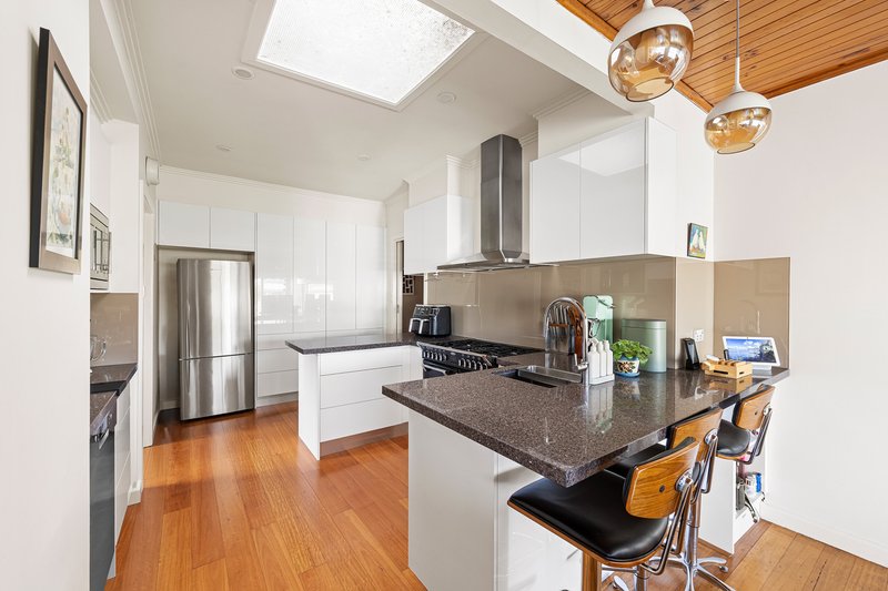 Photo - 51 May Street, Macleod VIC 3085 - Image 5