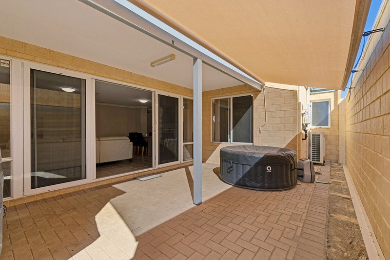 Photo - 51 Melbourne Loop, Clarkson WA 6030 - Image 31