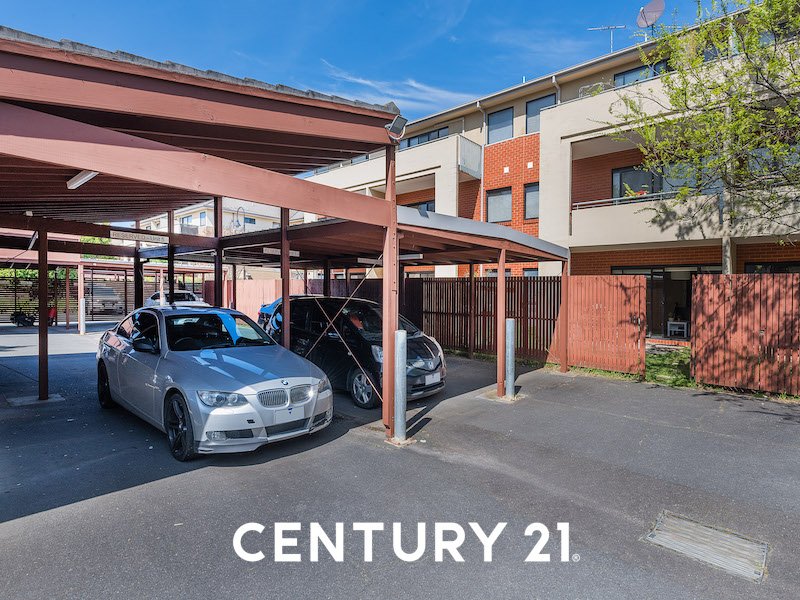 Photo - 5/1 Monash Green Drive, Clayton VIC 3168 - Image 7