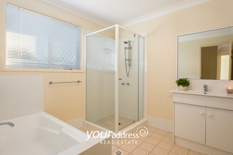 Photo - 51 Mortlake Crescent, Boronia Heights QLD 4124 - Image 8