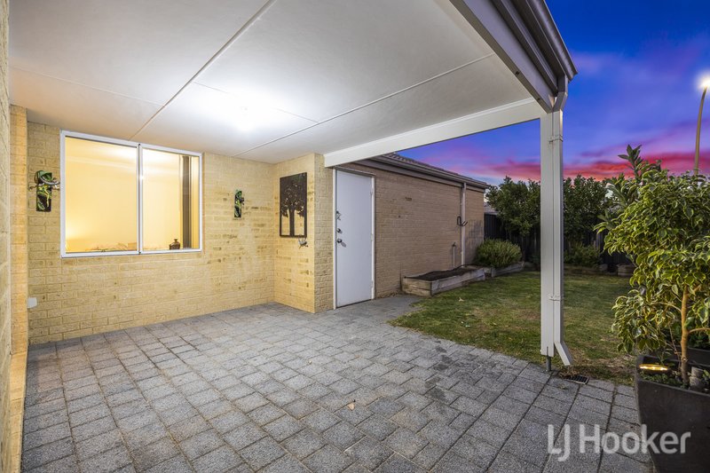 Photo - 51 Morwell Street, Yanchep WA 6035 - Image 14