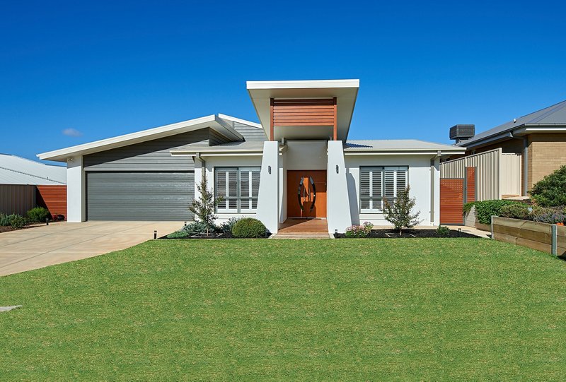 51 Muttama Parade, Gobbagombalin NSW 2650