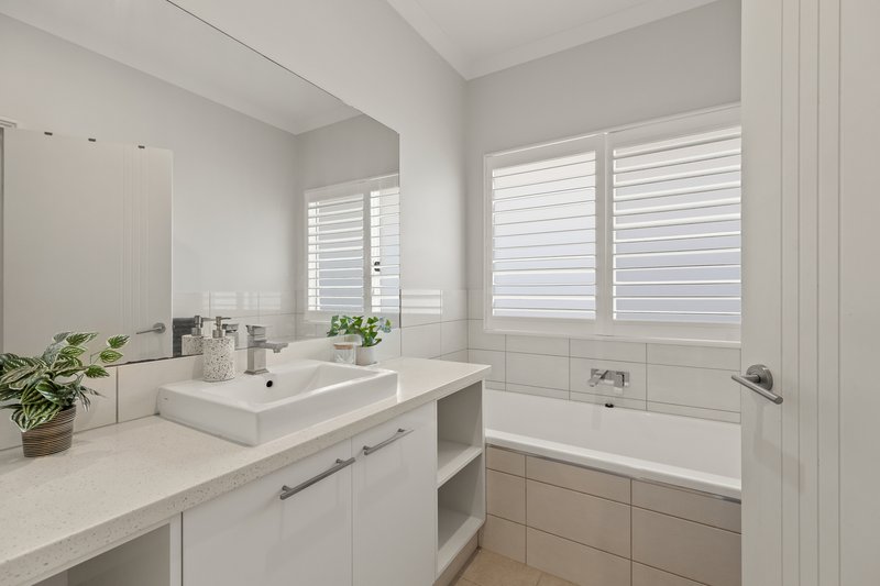 Photo - 51 Nakamura Avenue, Bilingurr WA 6725 - Image 15