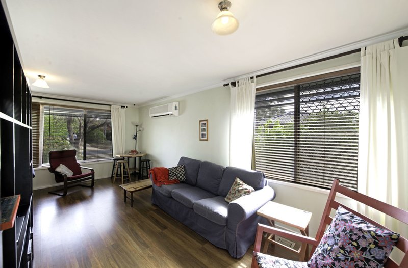 Photo - 51 Nambucca Street, Kaleen ACT 2617 - Image 3