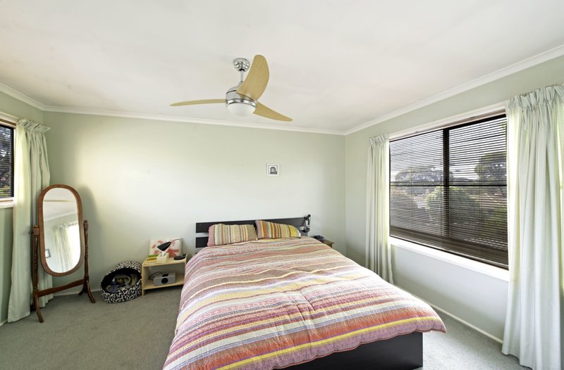 Photo - 51 Nambucca Street, Kaleen ACT 2617 - Image 11