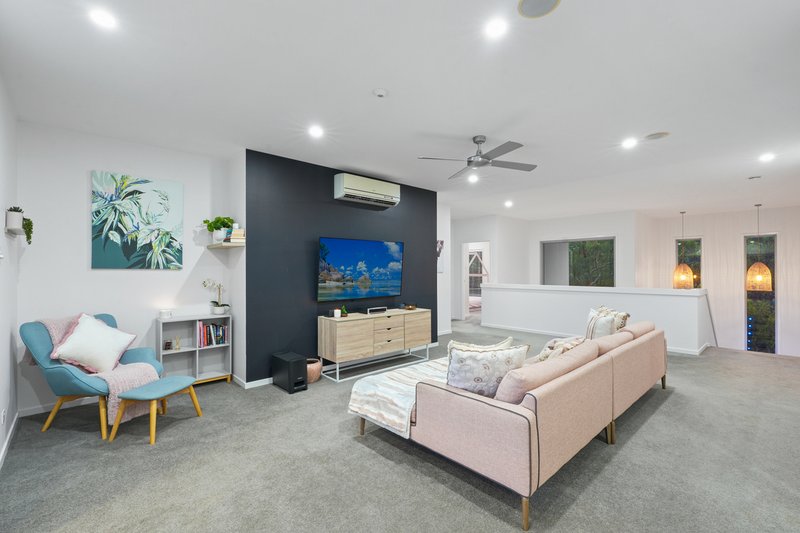 Photo - 51 Observatory Drive, Reedy Creek QLD 4227 - Image 12