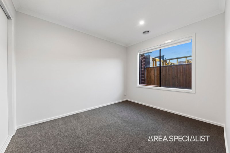 Photo - 51 Oconnor Avenue, Clyde North VIC 3978 - Image 28