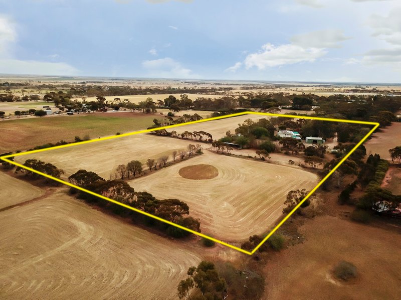 Photo - 51 Old Mallala Road, Owen SA 5460 - Image 2