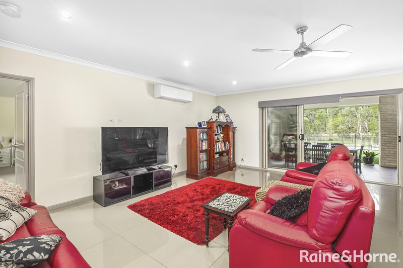 Photo - 51 Orana Avenue, Pomona QLD 4568 - Image 4