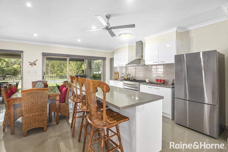 Photo - 51 Orana Avenue, Pomona QLD 4568 - Image 5