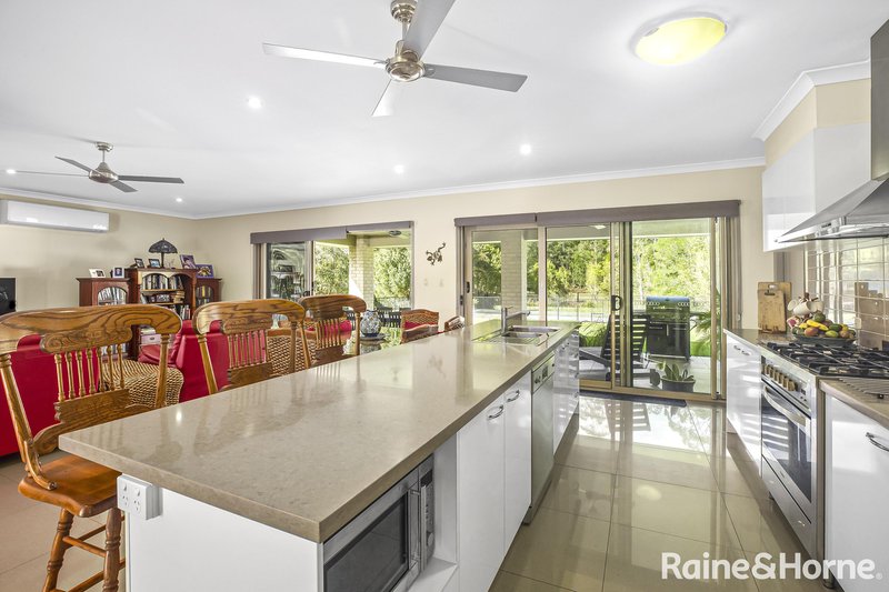 Photo - 51 Orana Avenue, Pomona QLD 4568 - Image 6