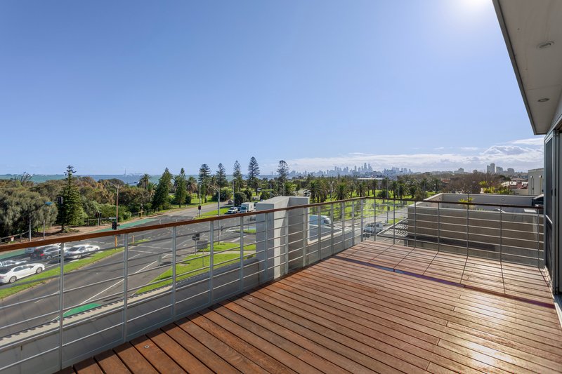 Photo - 5/1 Ormond Esplanade, Elwood VIC 3184 - Image 4