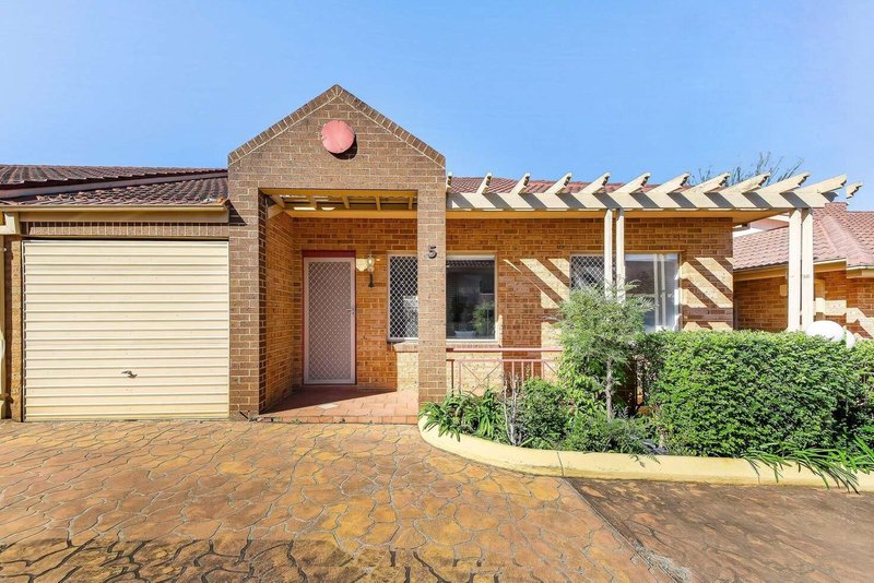 Photo - 5/1 Page Street, Wentworthville NSW 2145 - Image 1