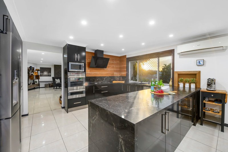Photo - 51 Pebble Beach Drive, Runaway Bay QLD 4216 - Image 8