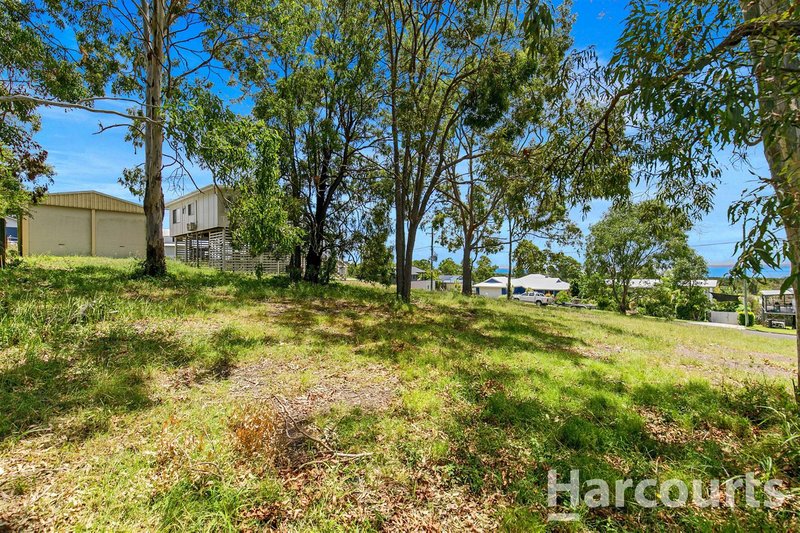 Photo - 51 Petrel Avenue, River Heads QLD 4655 - Image 6