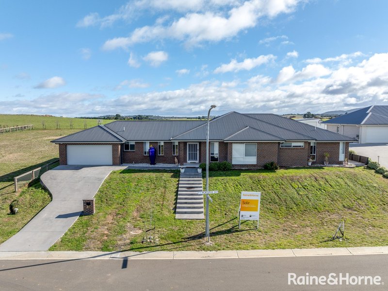 51 Platypus Circuit, Goulburn NSW 2580