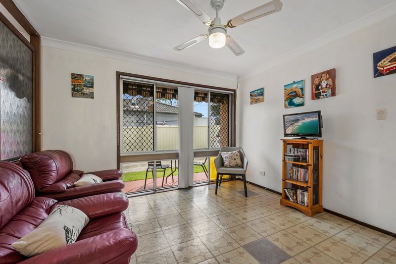 Photo - 51 Playford Road, Killarney Vale NSW 2261 - Image 6