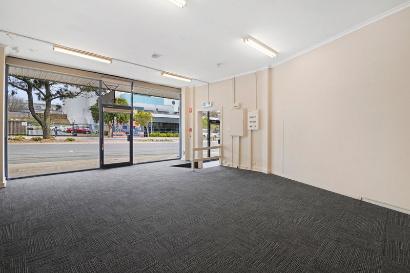 Photo - 51 Playne Street, Frankston VIC 3199 - Image 4