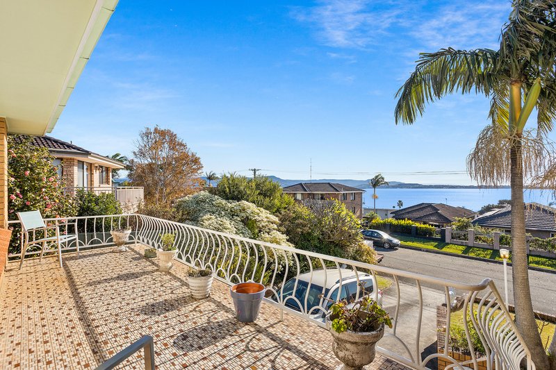 Photo - 51 Porter Avenue, Mount Warrigal NSW 2528 - Image 4