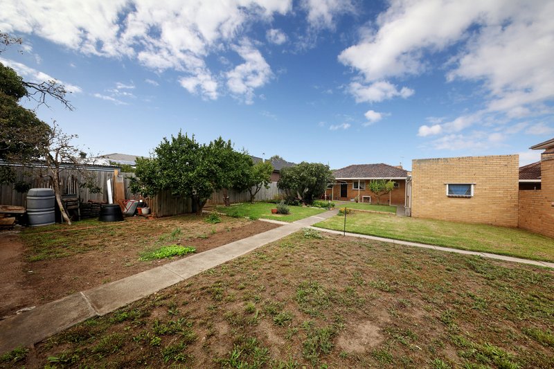 Photo - 51 Purtell Street, Bentleigh East VIC 3165 - Image 10