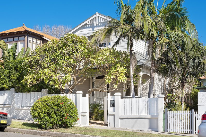 Photo - 51 Quinton Road, Manly NSW 2095 - Image 8