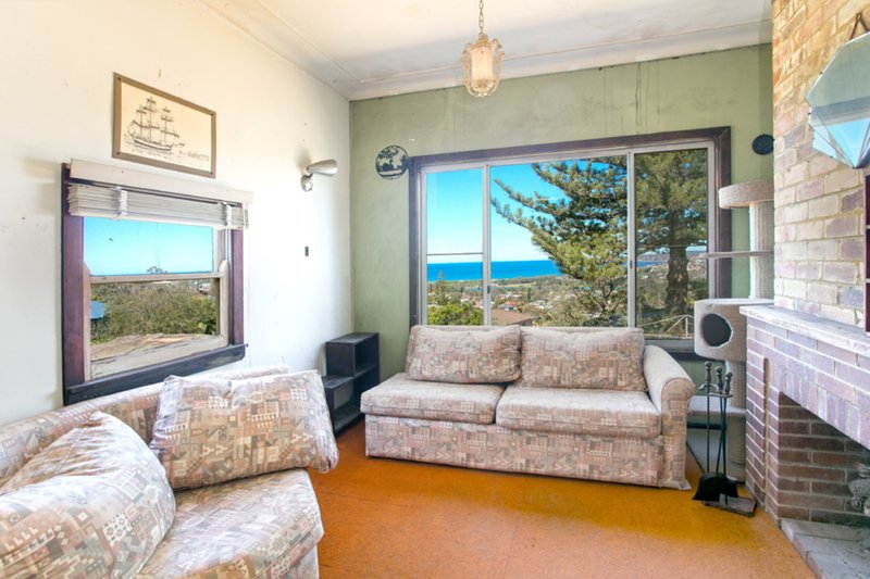 Photo - 51 Quirk Street, Dee Why NSW 2099 - Image 6